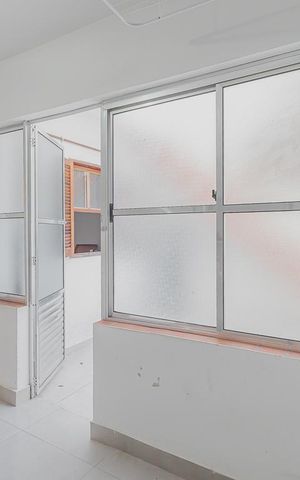 Casa para alugar com 140m², 2 quartos e 1 vagaÁrea de Serviço