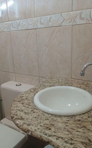 Casa para alugar com 180m², 3 quartos e 2 vagas Casa para alugar com 180m², 3 quartos e 2 vagasBanheiro da Suíte