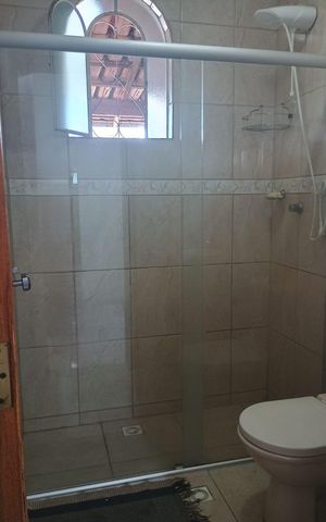 Casa para alugar com 180m², 3 quartos e 2 vagas Casa para alugar com 180m², 3 quartos e 2 vagasBanheiro da Suíte