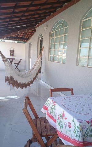 Casa para alugar com 180m², 3 quartos e 2 vagas Casa para alugar com 180m², 3 quartos e 2 vagasVaranda frontal