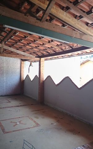 Casa para alugar com 180m², 3 quartos e 2 vagas Casa para alugar com 180m², 3 quartos e 2 vagasVaranda lateral