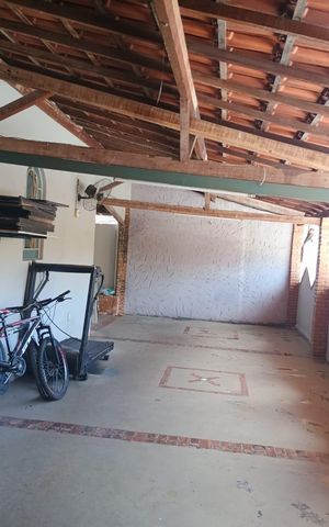 Casa para alugar com 180m², 3 quartos e 2 vagas Casa para alugar com 180m², 3 quartos e 2 vagasVaranda lateral