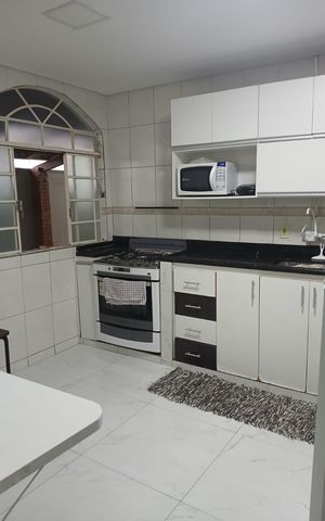 Casa para alugar com 180m², 3 quartos e 2 vagas Casa para alugar com 180m², 3 quartos e 2 vagasCozinha