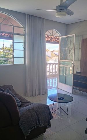Casa para alugar com 180m², 3 quartos e 2 vagas Casa para alugar com 180m², 3 quartos e 2 vagasSala de Estar