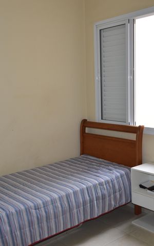 Casa de condomínio à venda com 110m², 3 quartos e 2 vagasQuarto 2