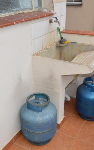 Casa de condomínio à venda com 110m², 3 quartos e 2 vagasÁrea de Serviço