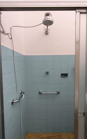 Casa de condomínio à venda com 110m², 3 quartos e 2 vagas Casa de condomínio à venda com 110m², 3 quartos e 2 vagasBanheiro