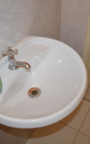 Casa de condomínio à venda com 110m², 3 quartos e 2 vagasLavabo