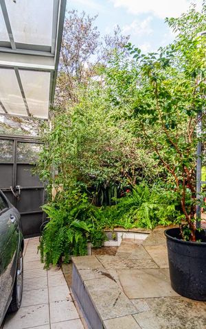 Casa à venda com 220m², 3 quartos e 2 vagasGaragem