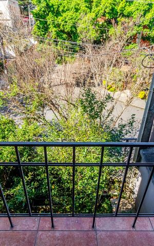 Casa à venda com 220m², 3 quartos e 2 vagasVaranda Quarto 1