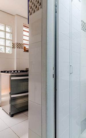 Casa à venda com 220m², 3 quartos e 2 vagasLavabo