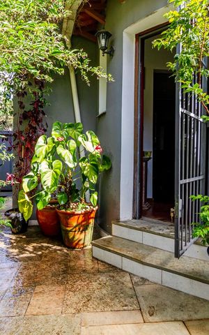 Casa à venda com 220m², 3 quartos e 2 vagasJardim