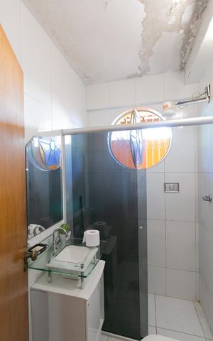 Casa à venda com 420m², 4 quartos e 4 vagas Casa à venda com 420m², 4 quartos e 4 vagasBanheiro 3