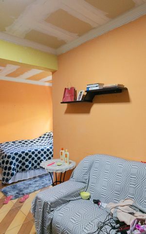 Casa à venda com 420m², 4 quartos e 4 vagas Casa à venda com 420m², 4 quartos e 4 vagasSuíte