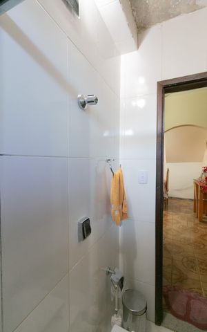 Casa à venda com 420m², 4 quartos e 4 vagas Casa à venda com 420m², 4 quartos e 4 vagasBanheiro 3