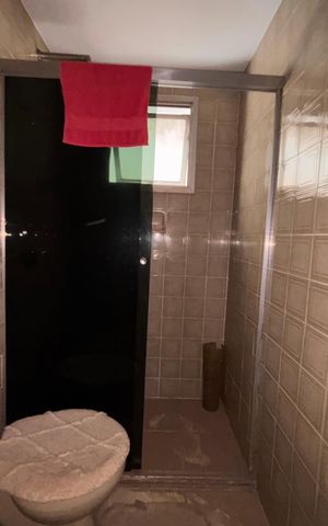 Apartamento à venda com 96m², 2 quartos e 1 vaga Apartamento à venda com 96m², 2 quartos e 1 vagaBanheiro