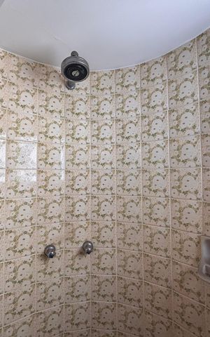 Apartamento à venda com 96m², 2 quartos e 1 vaga Apartamento à venda com 96m², 2 quartos e 1 vagaBanheiro da Suíte