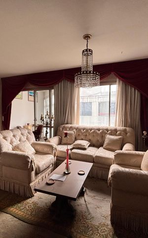 Apartamento à venda com 96m², 2 quartos e 1 vaga Apartamento à venda com 96m², 2 quartos e 1 vagaSala