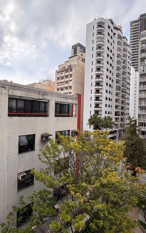Apartamento à venda com 96m², 2 quartos e 1 vaga Apartamento à venda com 96m², 2 quartos e 1 vagaVista da Sala