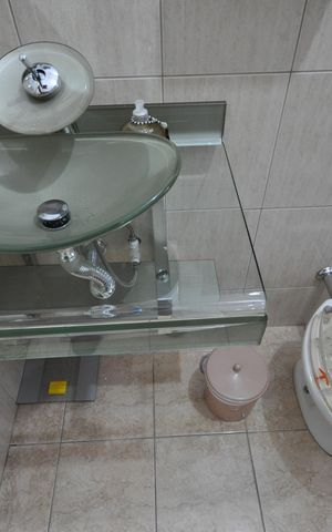 Casa à venda com 150m², 3 quartos e 4 vagasBanheiro Social