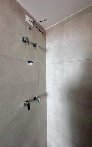 Studio à venda com 25m², 0 quarto e sem vaga Studio à venda com 25m², 0 quarto e sem vagaBanheiro