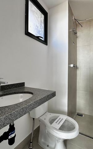 Studio à venda com 25m², 0 quarto e sem vaga Studio à venda com 25m², 0 quarto e sem vagaBanheiro