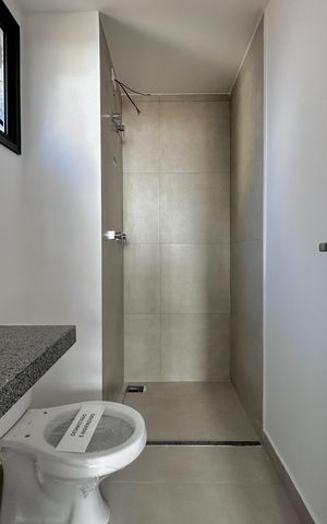 Studio à venda com 25m², 0 quarto e sem vaga Studio à venda com 25m², 0 quarto e sem vagaBanheiro