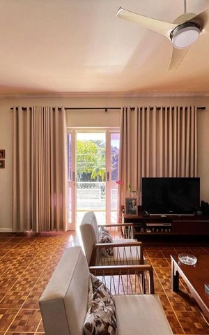 Casa para alugar com 247m², 4 quartos e 6 vagas Casa para alugar com 247m², 4 quartos e 6 vagasSala 2