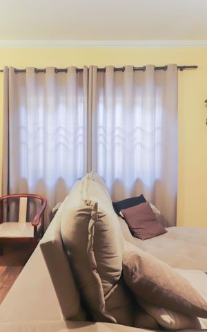 Casa de condomínio à venda com 200m², 3 quartos e 3 vagas Casa de condomínio à venda com 200m², 3 quartos e 3 vagasSala