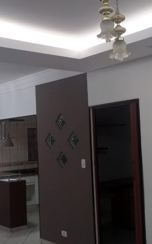 Casa à venda com 145m², 3 quartos e 3 vagas Casa à venda com 145m², 3 quartos e 3 vagasSala