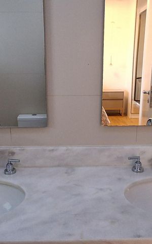 Casa à venda com 151m², 4 quartos e 3 vagas Casa à venda com 151m², 4 quartos e 3 vagasBanheiro Suíte 1