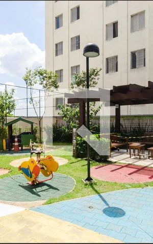 Casa à venda com 151m², 4 quartos e 3 vagas Casa à venda com 151m², 4 quartos e 3 vagasÁrea Comum