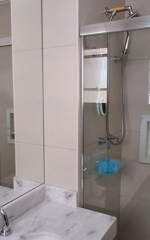 Casa à venda com 151m², 4 quartos e 3 vagas Casa à venda com 151m², 4 quartos e 3 vagasBanheiro Social