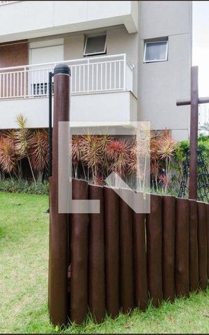 Casa à venda com 151m², 4 quartos e 3 vagas Casa à venda com 151m², 4 quartos e 3 vagasÁrea Comum