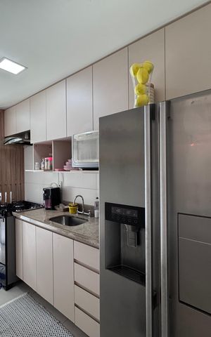 Apartamento à venda com 126m², 3 quartos e 2 vagas Apartamento à venda com 126m², 3 quartos e 2 vagasCozinha e Área de Serviço