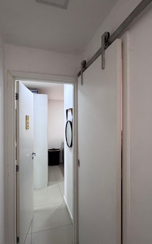 Apartamento à venda com 126m², 3 quartos e 2 vagas Apartamento à venda com 126m², 3 quartos e 2 vagasCorredor