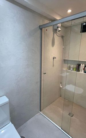 Apartamento à venda com 70m², 2 quartos e 2 vagas Apartamento à venda com 70m², 2 quartos e 2 vagasBanheiro da Suíte 1