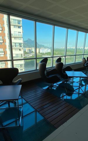 Apartamento à venda com 85m², 2 quartos e 1 vaga Apartamento à venda com 85m², 2 quartos e 1 vagaÁrea comum - Salão de festas