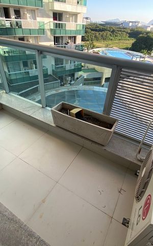 Apartamento à venda com 85m², 2 quartos e 1 vaga Apartamento à venda com 85m², 2 quartos e 1 vagaVaranda - Sala