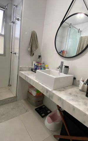 Apartamento à venda com 85m², 2 quartos e 1 vaga Apartamento à venda com 85m², 2 quartos e 1 vagaBanheiro 2