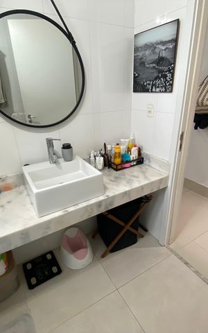 Apartamento à venda com 85m², 2 quartos e 1 vaga Apartamento à venda com 85m², 2 quartos e 1 vagaBanheiro 2