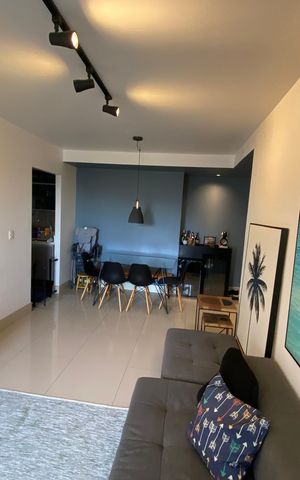 Apartamento à venda com 85m², 2 quartos e 1 vaga Apartamento à venda com 85m², 2 quartos e 1 vagaSala