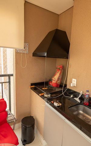 Apartamento à venda com 109m², 3 quartos e 2 vagas Apartamento à venda com 109m², 3 quartos e 2 vagasVaranda da sala