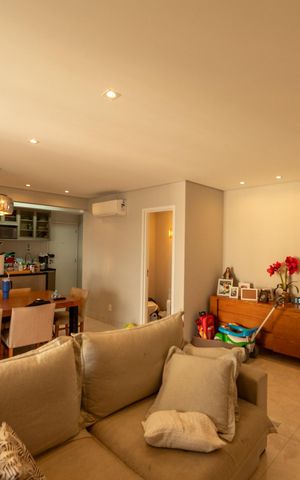 Apartamento à venda com 109m², 3 quartos e 2 vagas Apartamento à venda com 109m², 3 quartos e 2 vagasSala