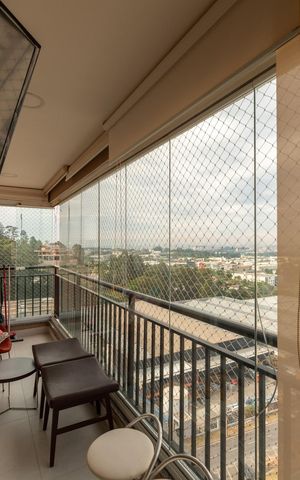 Apartamento à venda com 109m², 3 quartos e 2 vagas Apartamento à venda com 109m², 3 quartos e 2 vagasVaranda da sala