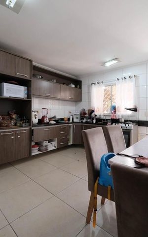Casa à venda com 134m², 2 quartos e 4 vagasCozinha