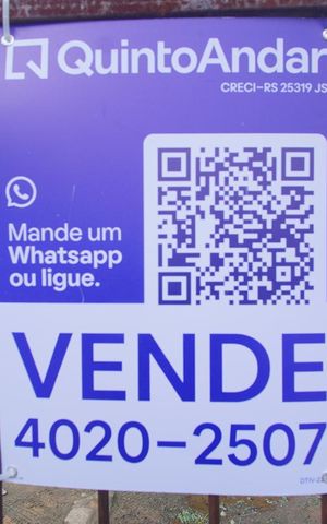 Casa à venda com 100m², 2 quartos e 4 vagasPlaca