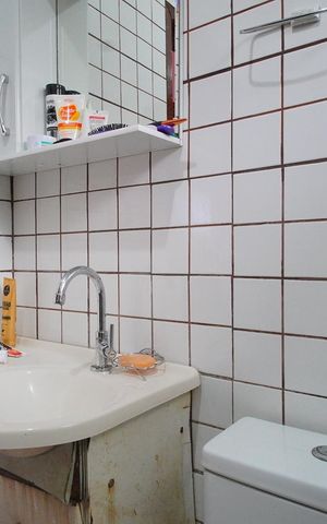 Casa à venda com 100m², 2 quartos e 4 vagasBanheiro Corredor