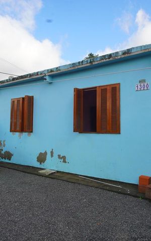 Casa à venda com 100m², 2 quartos e 4 vagasQuintal