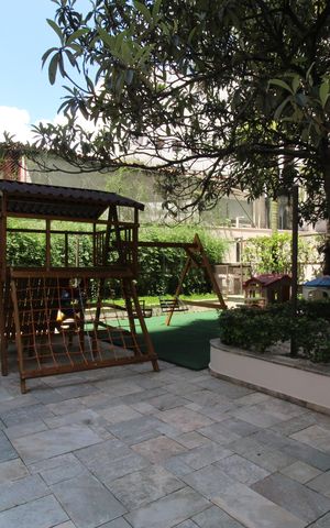Apartamento à venda com 103m², 3 quartos e 2 vagasÁrea Comum - Playground